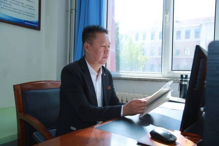 锡林郭勒职业学院民族中专部校园实景