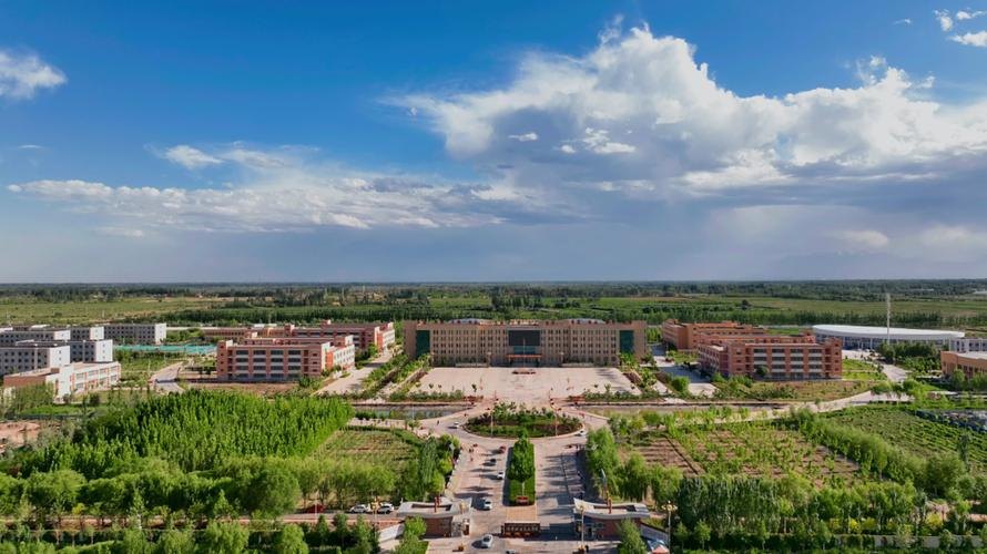 喀什职业技术学院校园实景