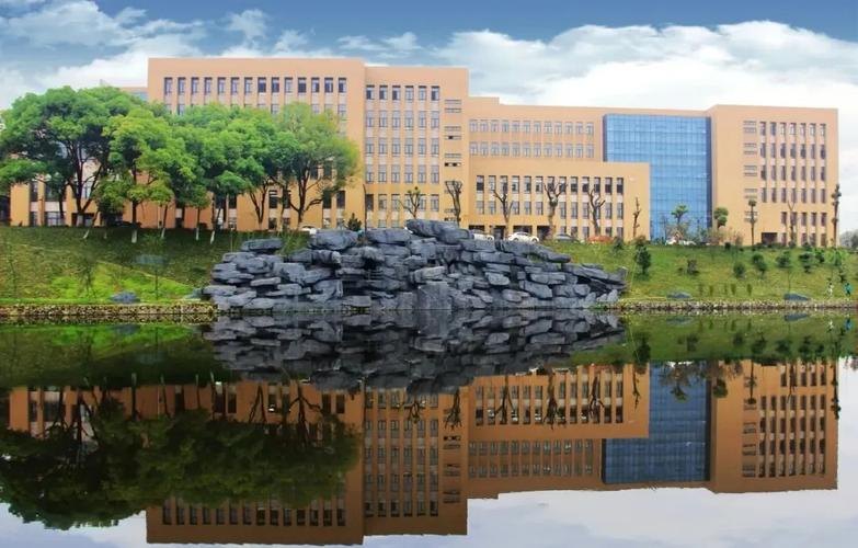 湖南城建职业技术学院校园实景