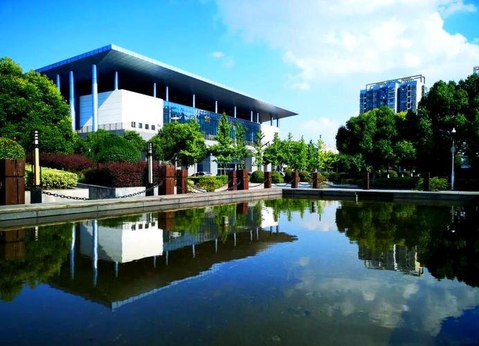 浙江农业商贸职业学院校园实景