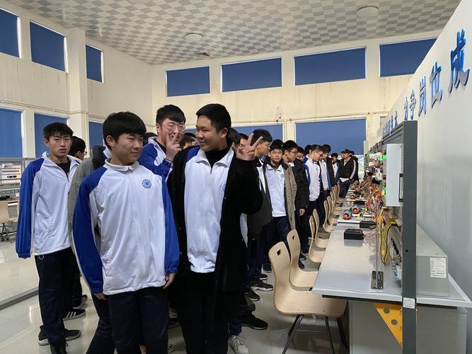 烟台电子工业学校校园实景