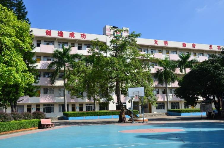 佛山市顺德区均安职业技术学校校园实景