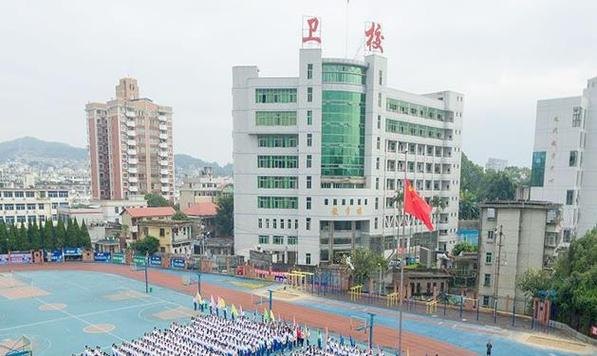 龙岩卫生学校校园实景