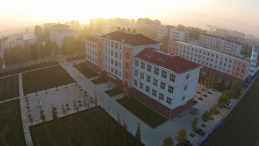 莱西市职业中等专业学校校园实景
