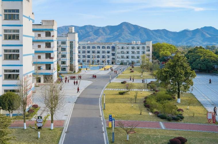 金华市婺城区九峰职业学校校园实景