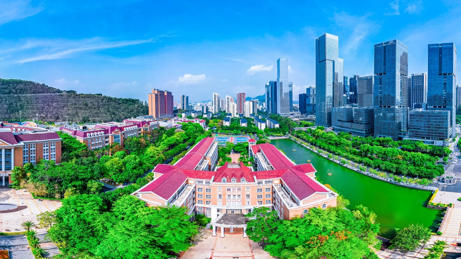 深圳职业技术大学西丽校区留仙洞园区校园实景